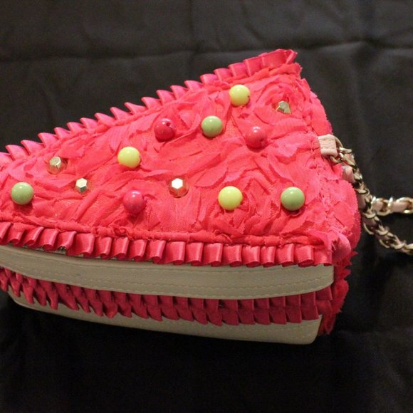 Betsey Johnson Handbags - Betsey Johnson Wristlet